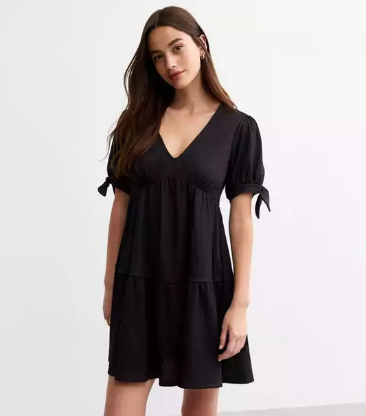 Tall Black Crinkled V-Neck Mini Smock Dress